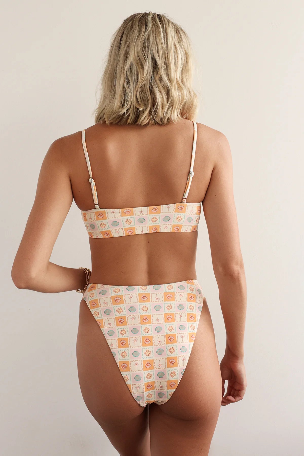 Sandy Shores Scoop Cheeky Set