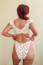 Rosa Rojas Triangle Cheeky Set