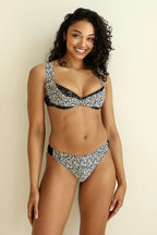 Wild Child Stray Underwire Thong Set