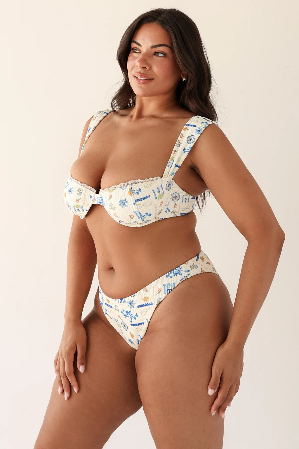 Santorini Underwire Super Cheeky Set