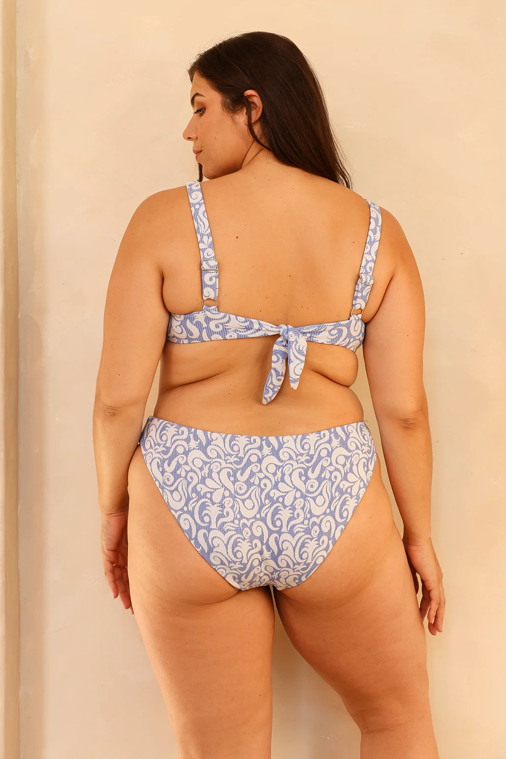 Twin Fin Blue Underwire Cheeky Set
